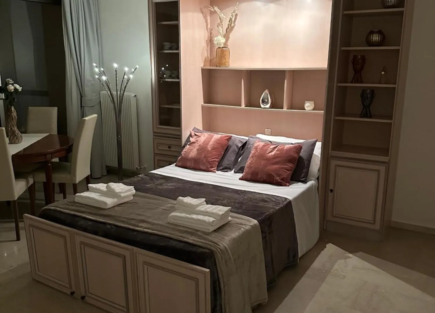 Maison Blanc Monte Carlo 0*,