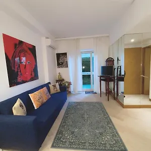 Apartment Suite: Bedroom Near Casino, Monte Carlo