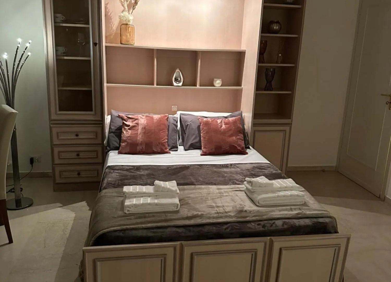 Maison Blanc Monte Carlo